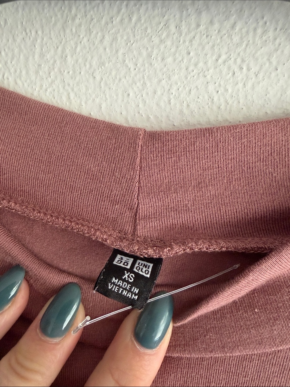 Uniqlo Sleeveless Mock Neck Midi Dress - Mauve - Picture 3 of 5